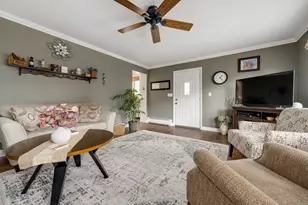 6747 N Odell Ave, Chicago, IL 60631 - Photo 3