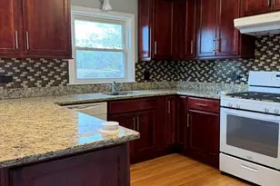 10300 S Ave F, Chicago, IL 60617 - Photo 5