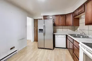 931 W Arquilla Dr, Glenwood, IL 60425 - Photo 9