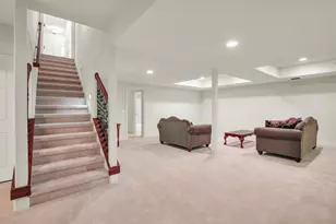 2202 Strand Dr, Champaign, IL 61822 - Photo 33