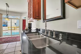 2202 Strand Dr, Champaign, IL 61822 - Photo 19