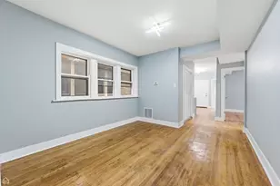 7824 S Euclid Ave, Chicago, IL 60649 - Photo 11