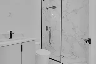 501 W Elm St, Chicago, IL 60610 - Photo 15