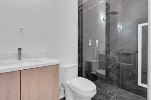 501 W Elm St, Chicago, IL 60610 - Photo 23