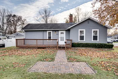 422 W 3rd Street, Sandwich, IL 60548 - Photo 1
