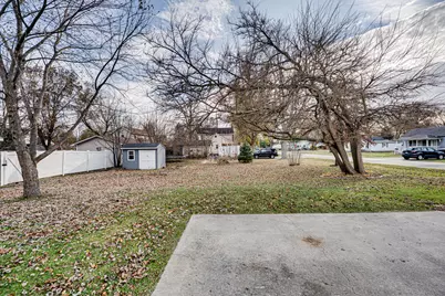 422 W 3rd Street, Sandwich, IL 60548 - Photo 21