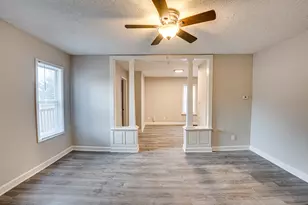 422 W 3rd St, Sandwich, IL 60548 - Photo 13