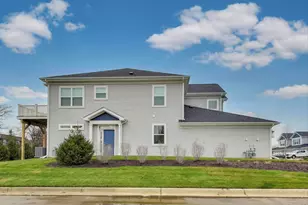 387 Masters Dr, Addison, IL 60101 - Photo 23