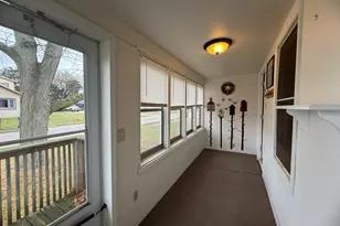 2054 Crosat St, Lasalle, IL 61301 - Photo 15