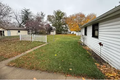 2054 Crosat Street, Lasalle, IL 61301 - Photo 3