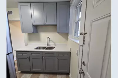 6328 N Albany Avenue #3W, Chicago, IL 60659 - Photo 5