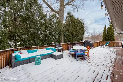 6724 Meadowcrest Drive, Downers Grove, IL 60516 - Photo 17