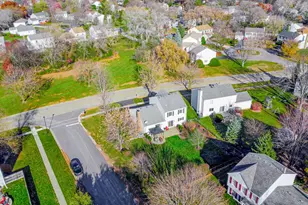 2105 Lawson Blvd, Gurnee, IL 60031 - Photo 35