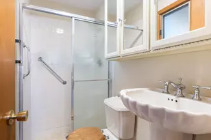 7721 Stevens St, Darien, IL 60561 - Photo 13