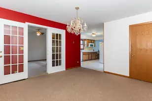 7721 Stevens St, Darien, IL 60561 - Photo 11