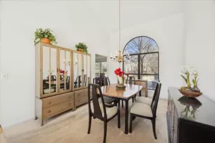 11438 Ashley Woods Dr, Westchester, IL 60154 - Photo 5