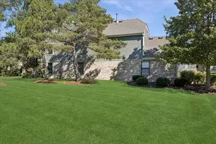 11438 Ashley Woods Dr, Westchester, IL 60154 - Photo 29