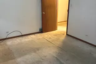 2347 S 17th Ave, Broadview, IL 60155 - Photo 9