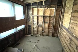 7821 S Oglesby Ave, Chicago, IL 60649 - Photo 9