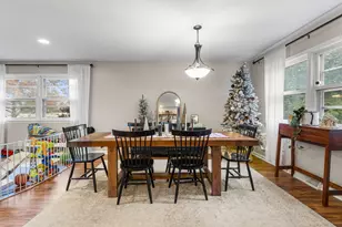 204 W Oak St, Mahomet, IL 61853 - Photo 9