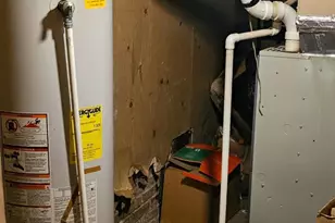 9406 S Michigan Ave, Chicago, IL 60619 - Photo 15