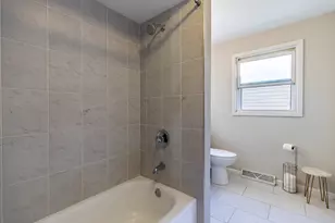 13415 S Mackinaw Ave, Chicago, IL 60633 - Photo 17