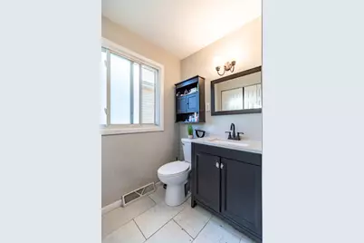 13415 S Mackinaw Avenue, Chicago, IL 60633 - Photo 13