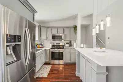 3668 N Grandview Avenue, Gurnee, IL 60031 - Photo 9