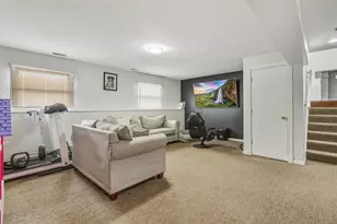 3668 N Grandview Ave, Gurnee, IL 60031 - Photo 15