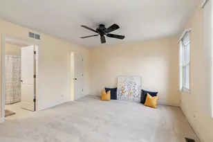 2659 College Hill Cir, Schaumburg, IL 60173 - Photo 13