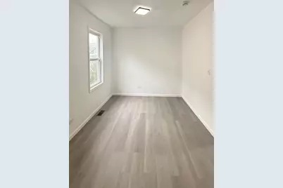 2942 W Pershing Road, Chicago, IL 60632 - Photo 3