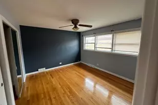 3341 W Pratt Ave, Lincolnwood, IL 60712 - Photo 7