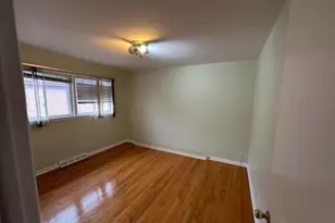 3341 W Pratt Ave, Lincolnwood, IL 60712 - Photo 11