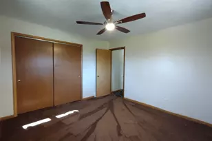 4910 Kilburn Ave, Rockford, IL 61101 - Photo 39