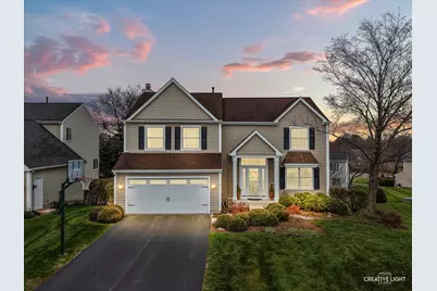 7 Falcon Ridge Court, Algonquin, IL 60102 - Photo 1