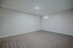 9N621 Flora Dr, Elgin, IL 60123 - Photo 21