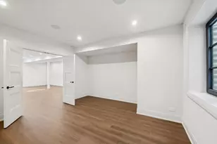 377 S Prairie Ave, Elmhurst, IL 60126 - Photo 57