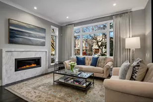 2107 W Bradley Pl, Chicago, IL 60618 - Photo 5