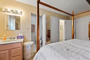 1244 Loughborough Ct, Wheaton, IL 60189 - Photo 11