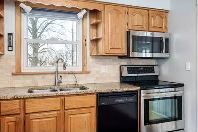 114 Bunn Drive, Rockton, IL 61072 - Photo 11