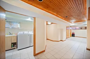 300 N Bradley Rd, Libertyville, IL 60048 - Photo 29