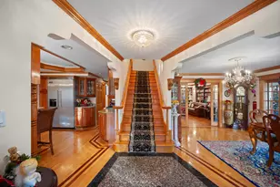 300 N Bradley Rd, Libertyville, IL 60048 - Photo 5