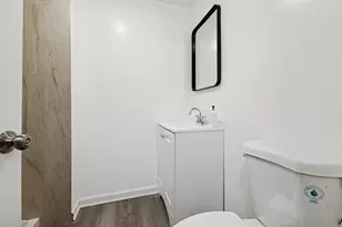 6950 S Cregier Ave, Chicago, IL 60649 - Photo 9