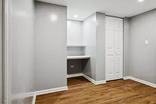 6950 S Cregier Ave, Chicago, IL 60649 - Photo 21