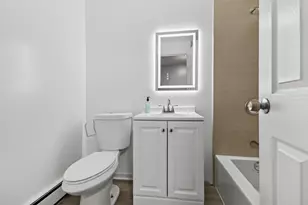 6950 S Cregier Ave, Chicago, IL 60649 - Photo 15