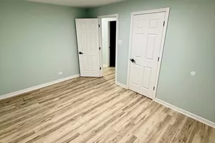 210 Mantua St, Park Forest, IL 60466 - Photo 9