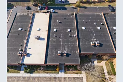 636 Anthony Trail, Northbrook, IL 60062 - Photo 5