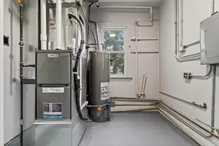 2049 N Hawthorne Ave, Melrose Park, IL 60164 - Photo 29