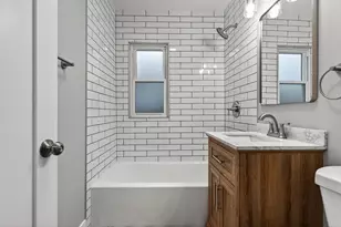 2049 N Hawthorne Ave, Melrose Park, IL 60164 - Photo 19