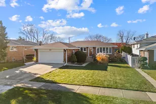 8232 S Ferdinand Ave, Bridgeview, IL 60455 - Photo 35